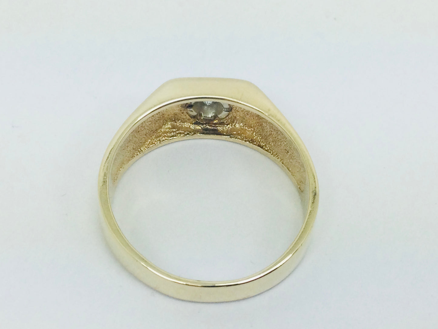 10k-14k Yellow Gold 8pt Round Cut Diamond Solitaire Ring