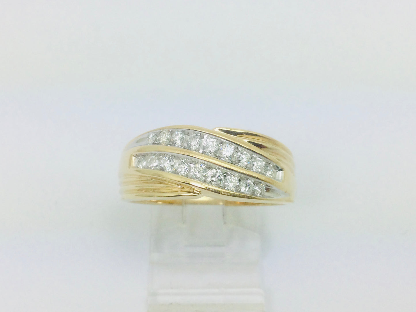 14k Yellow Gold Round Cut 0.5c0t Diamond Row Set Ring