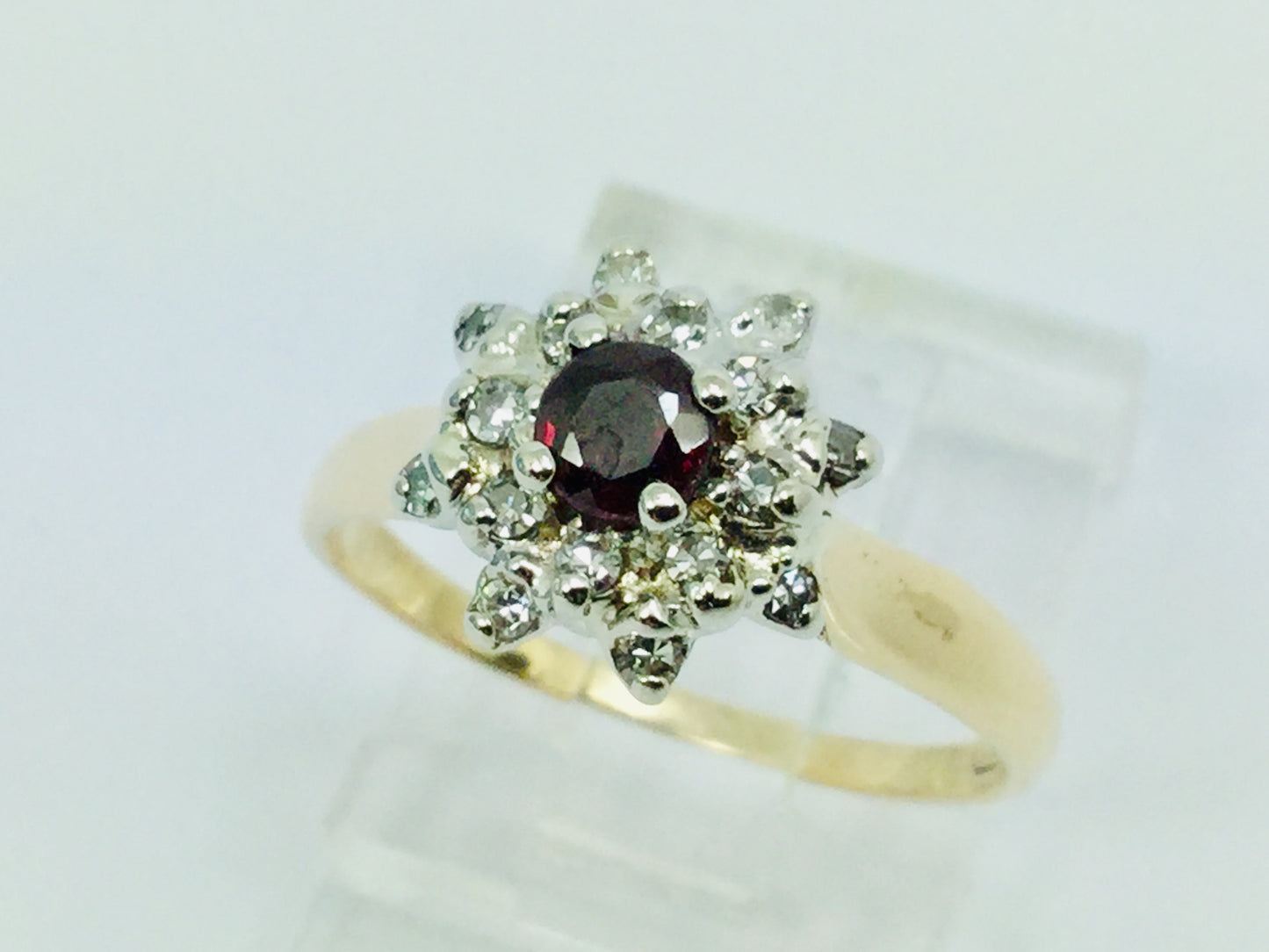 14k Yellow Gold Round Cut Garnet January Birthstone & Diamond Cluster Ring