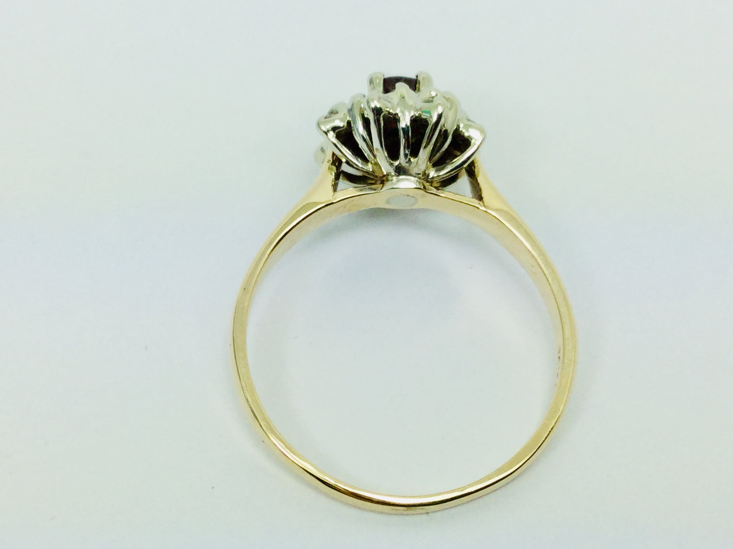 14k Yellow Gold Round Cut Garnet January Birthstone & Diamond Cluster Ring