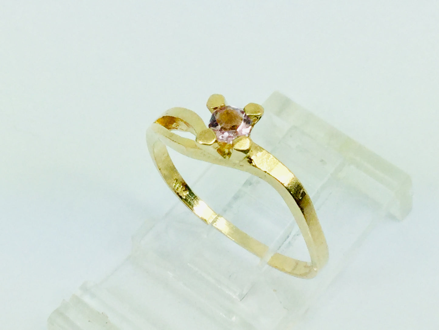 10k Yellow Gold Round Cut Rose Quartz October Birthstone Ring