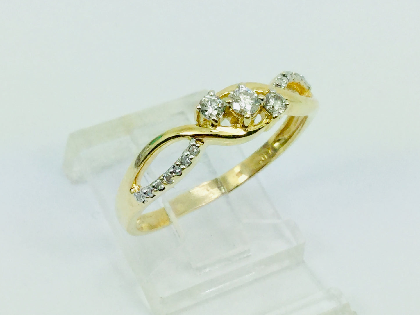 10k Yellow Gold Round Cut 21pt Diamond Promise Engagement Ring