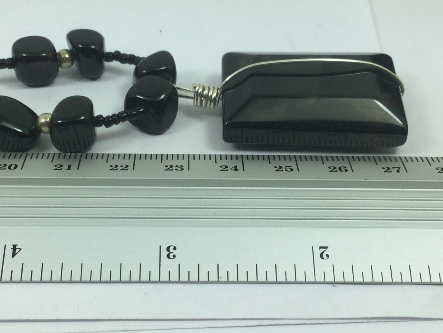 Wire Wrapped Genuine Gemstone Agate / Onyx On Beaded Necklace