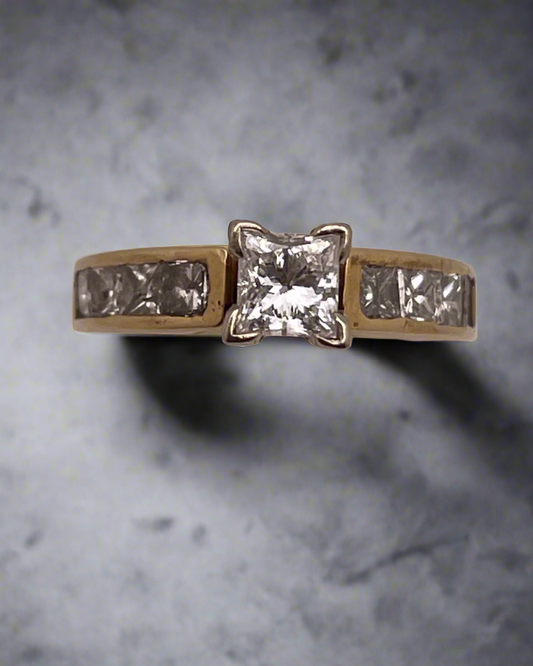 14k Gold 1.35ct Princess Cut Diamond Engagement Ring