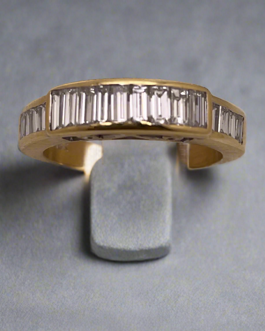 18k Yellow Gold 0.94ct Diamond Ring