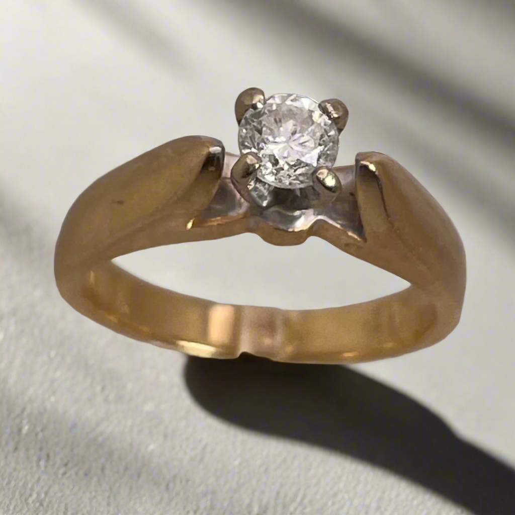 Lady's 14k Yellow Gold 0.33ct. Diamond Solitaire Ring