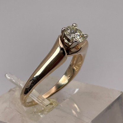 Lady's 14k Yellow & White Gold 0.38ct Diamond  Solitaire Ring