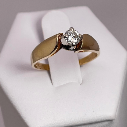 14k Yellow Gold Round Brilliant Cut 0.25ct Diamond Solitaire Ring