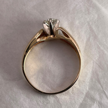 14k Yellow Gold Round Brilliant Cut 0.25ct Diamond Solitaire Ring