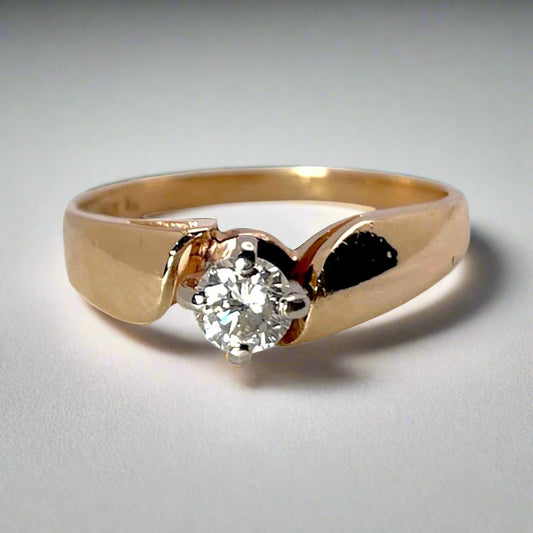 14k Yellow Gold Round Brilliant Cut 0.25ct Diamond Solitaire Ring