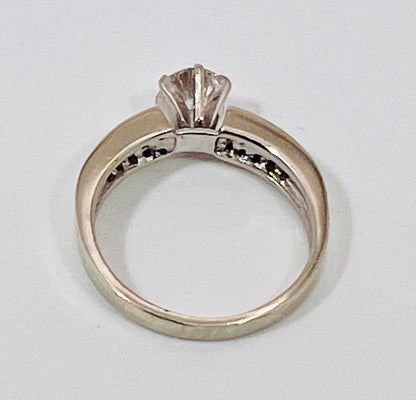18k White Gold Round Cut 1.03ct Diamond with Princess Cut Accents