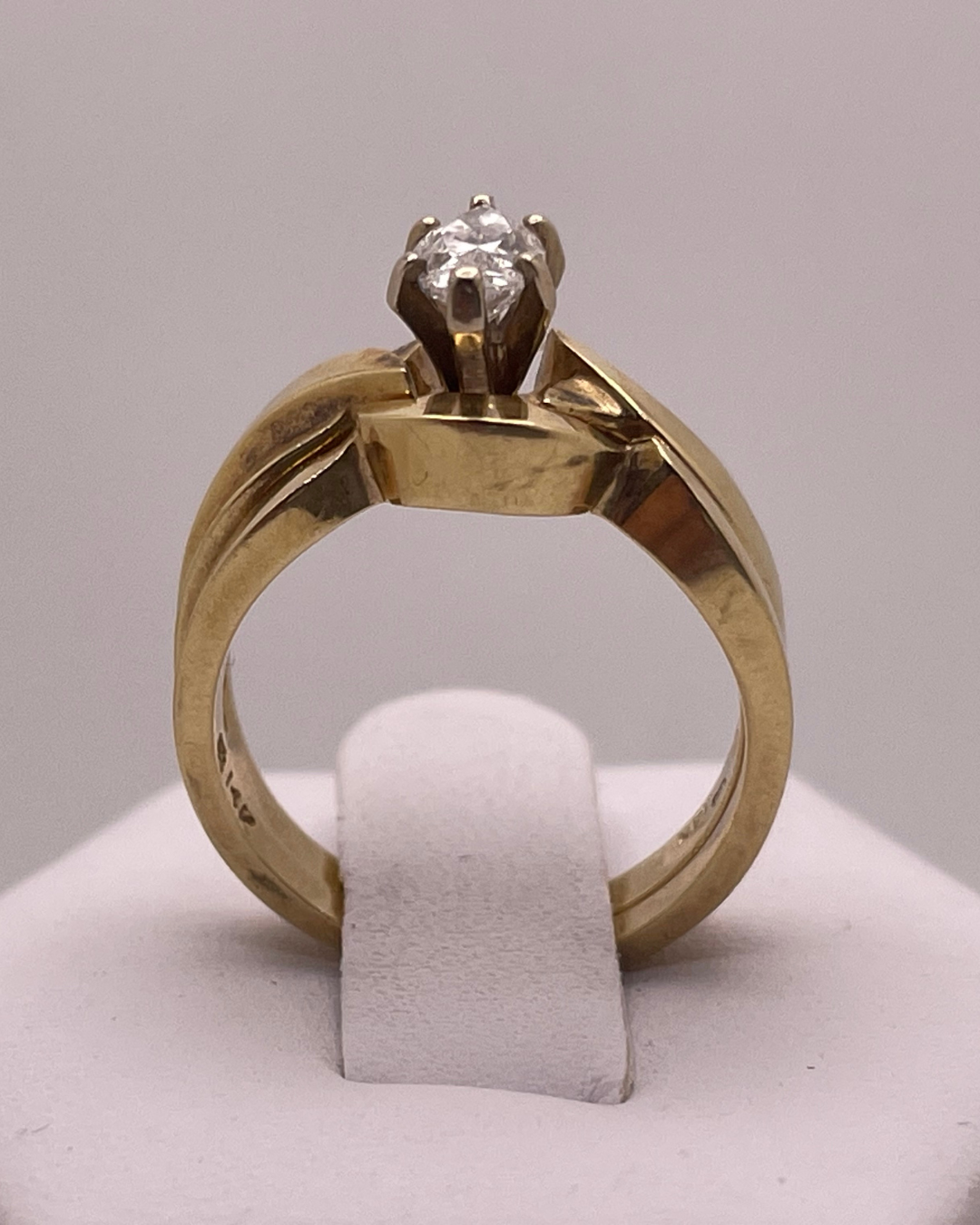 14k Gold 0.53ct Marquise Cut Diamond Ring Set