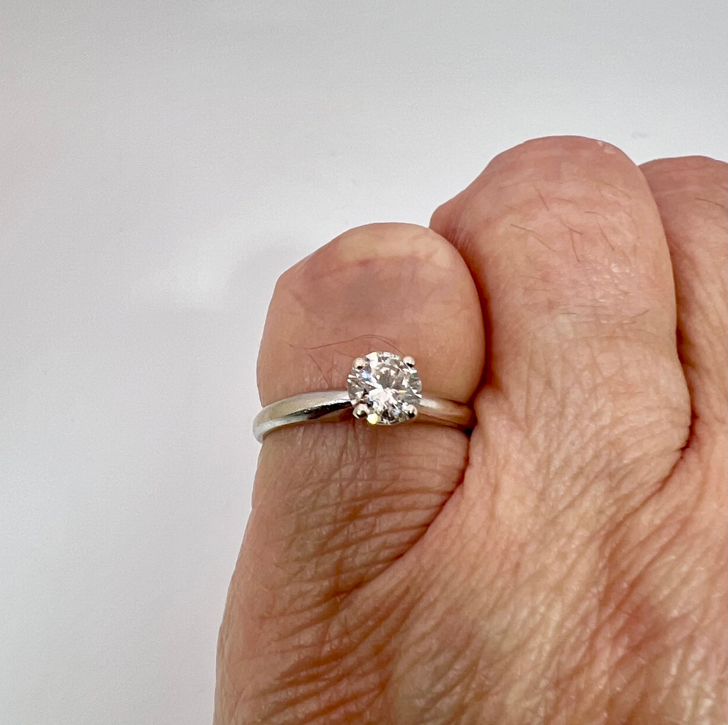 14k White Gold Round Cut 55pt Diamond Solitaire Ring