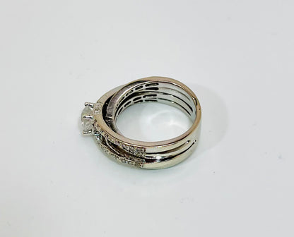 14k White Gold Round Cut 98pt Diamond and Row Set Accent Ring
