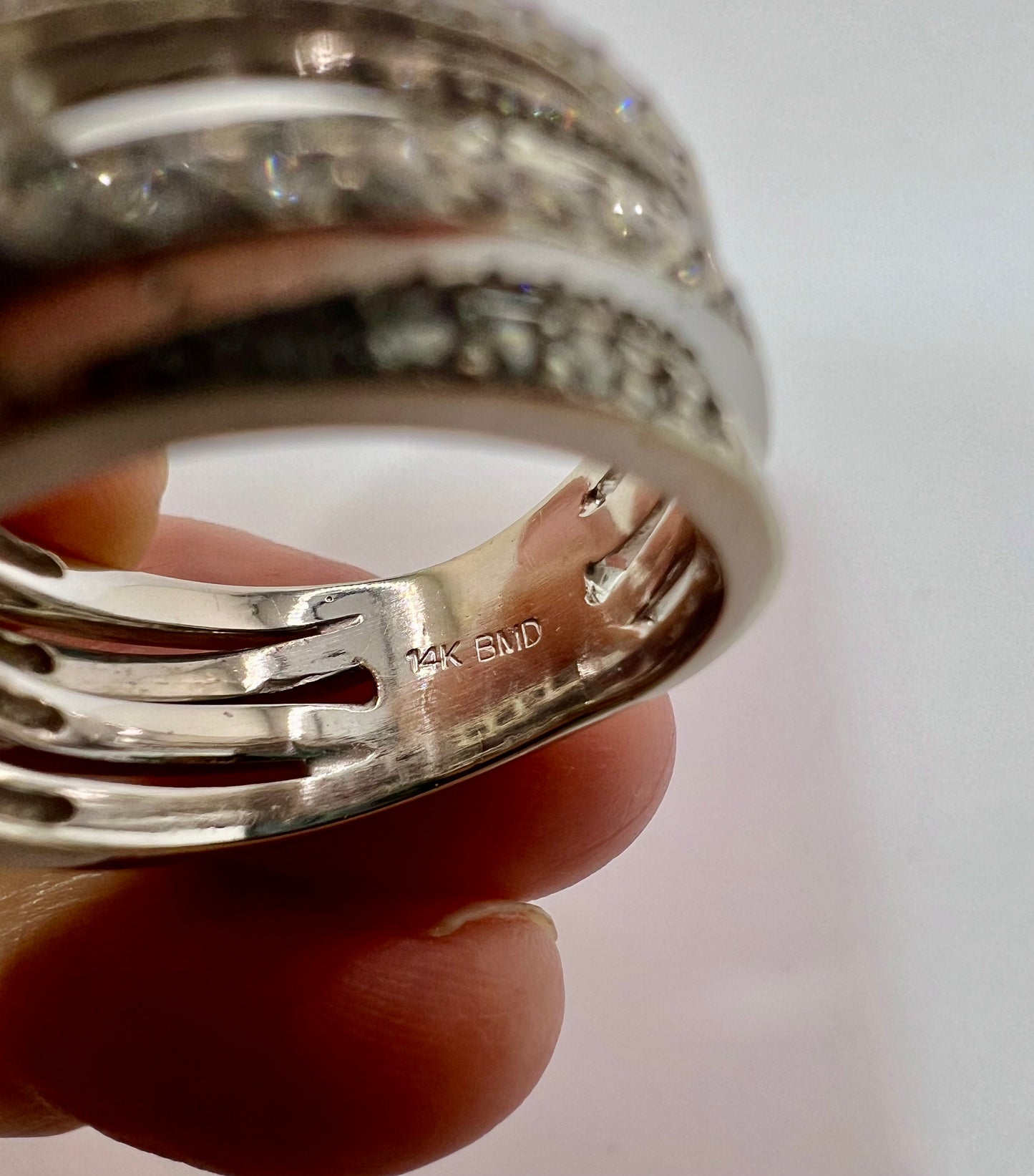 14k White Gold Round Cut 98pt Diamond and Row Set Accent Ring