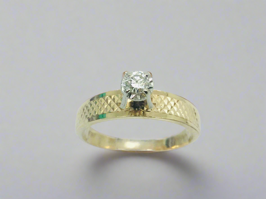 14k Yellow Gold Round Cut 10pt Diamond Solitaire Ring