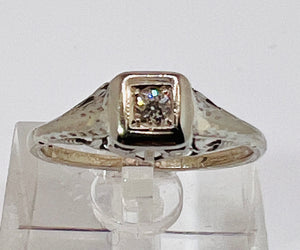 10k White Gold Round Cut 8pt Diamond Solitaire Ring