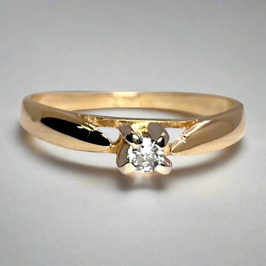 14k Yellow Gold Round Cut 0.07ct Solitaire Diamond Ring