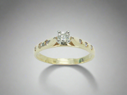 14k Yellow Gold Round Cut 21pt Diamond Solitaire with Accents Ring