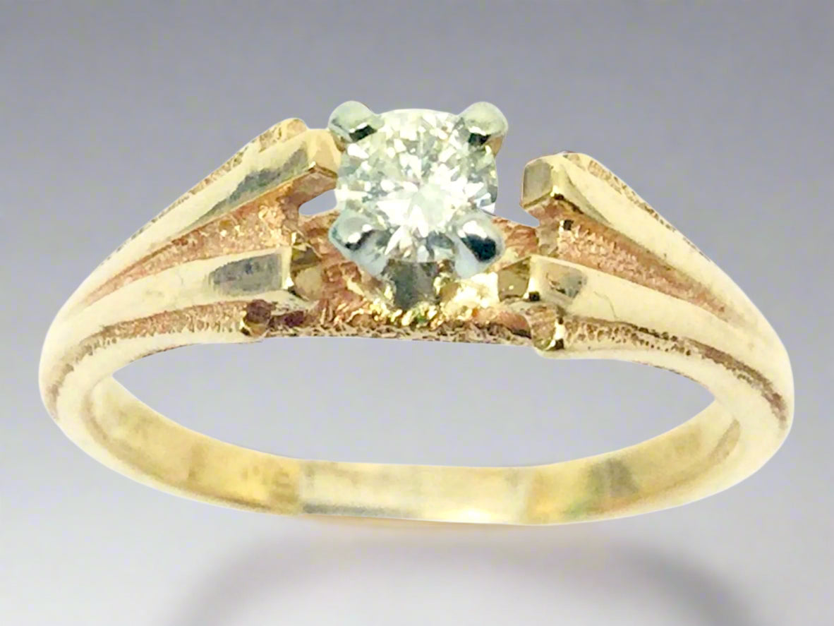 14k Yellow Gold Round Cut 16pt Diamond Solitaire Ring