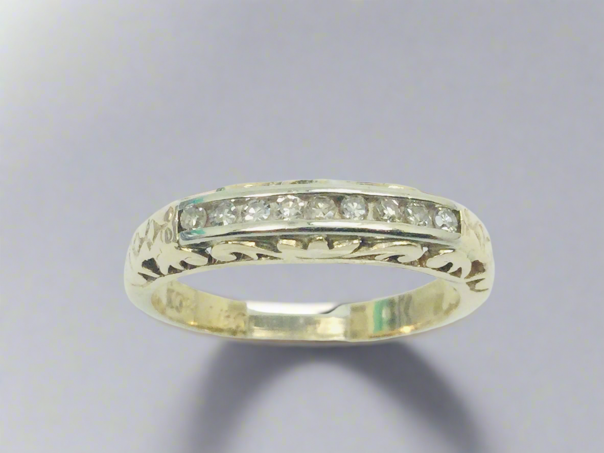 10k Yellow Gold Round Cut 18pt Channel Set Diamond Ring