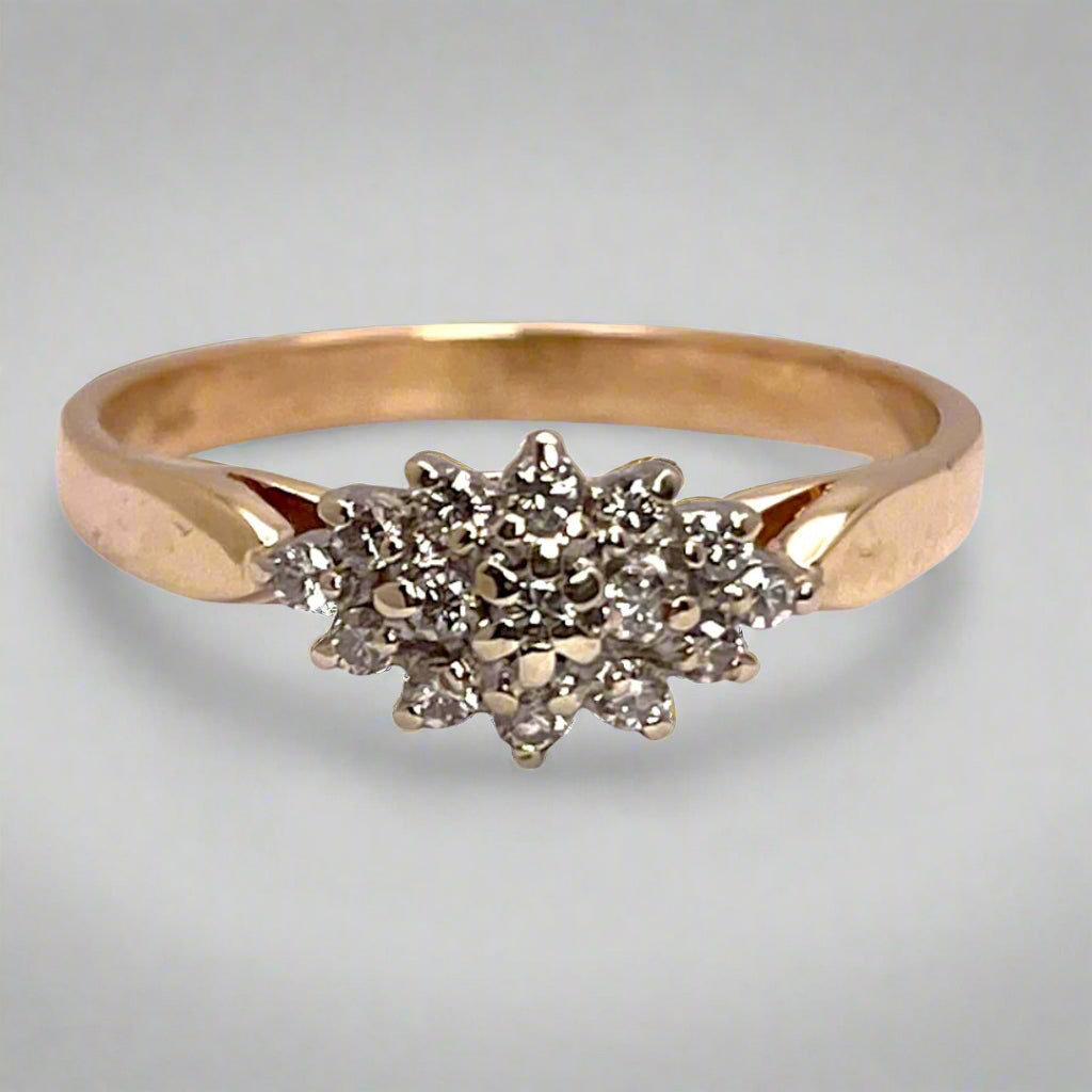 14k Yellow Gold Round Cut 0.25ct Diamond Cluster Ring