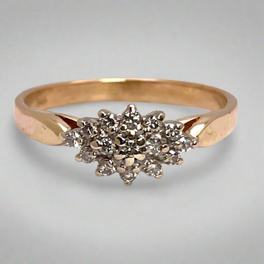 14k Yellow Gold Round Cut 0.25ct Diamond Cluster Ring