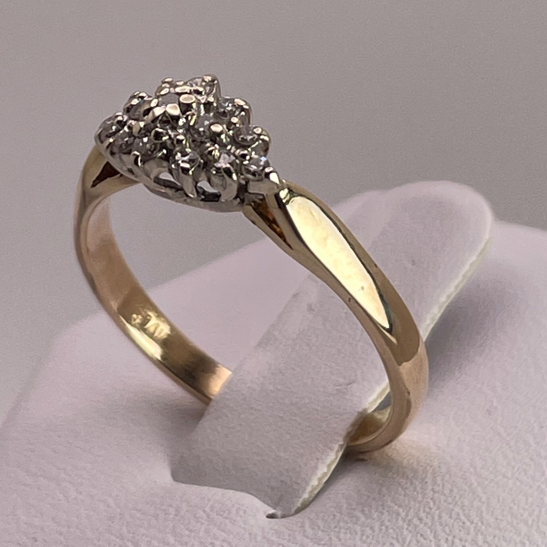 14k Yellow Gold Round Cut 0.25ct Diamond Cluster Ring