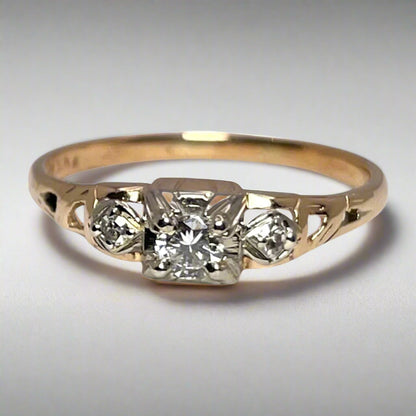 14k Yellow Gold Round Cut 0.15ct Diamond with Diamond Accent Ring