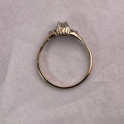 14k Yellow Gold Round Cut 0.15ct Diamond with Diamond Accent Ring