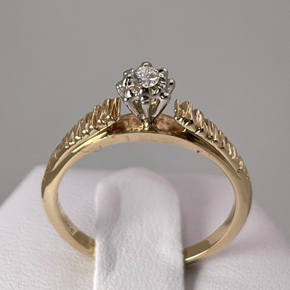 14k Yellow Gold Round Cut 6pt Diamond Illusion Set Ring