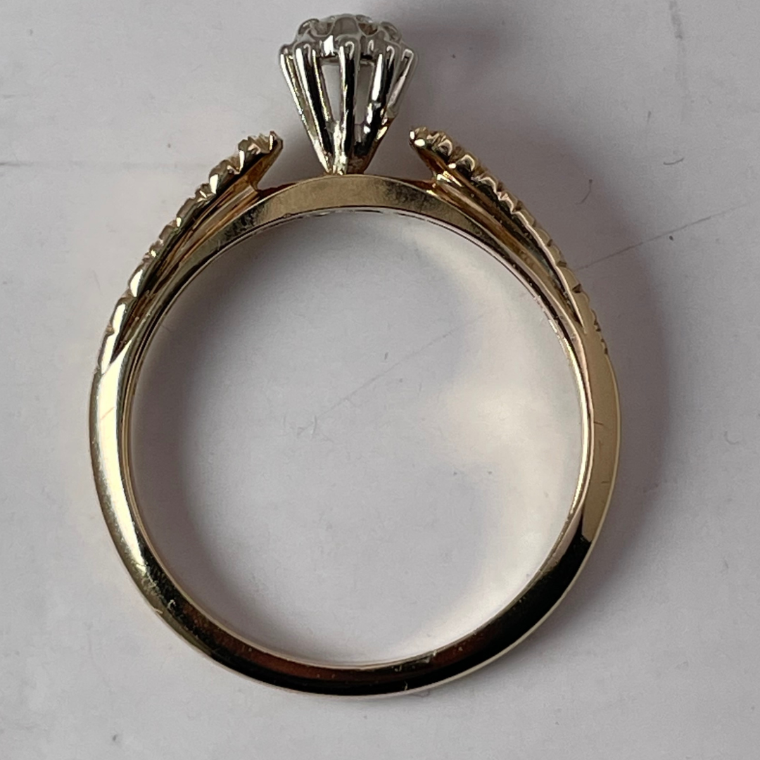 14k Yellow Gold Round Cut 6pt Diamond Illusion Set Ring