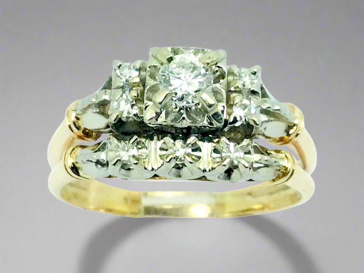 14k White and Yellow Gold 32.5pt Round Cut Diamond Vintage Engagement Ring & Wedding Band