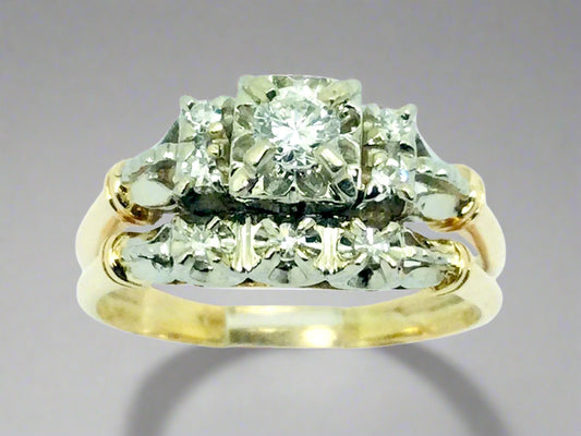 14k White and Yellow Gold 32.5pt Round Cut Diamond Vintage Engagement Ring & Wedding Band