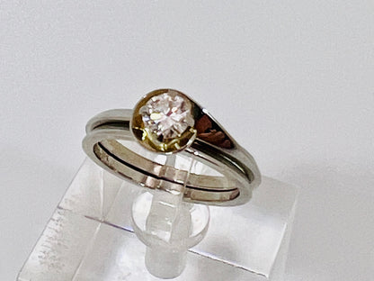 18k White Gold Round Cut 33pt Diamond Solitaire Ring Set