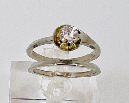 18k White Gold Round Cut 33pt Diamond Solitaire Ring Set
