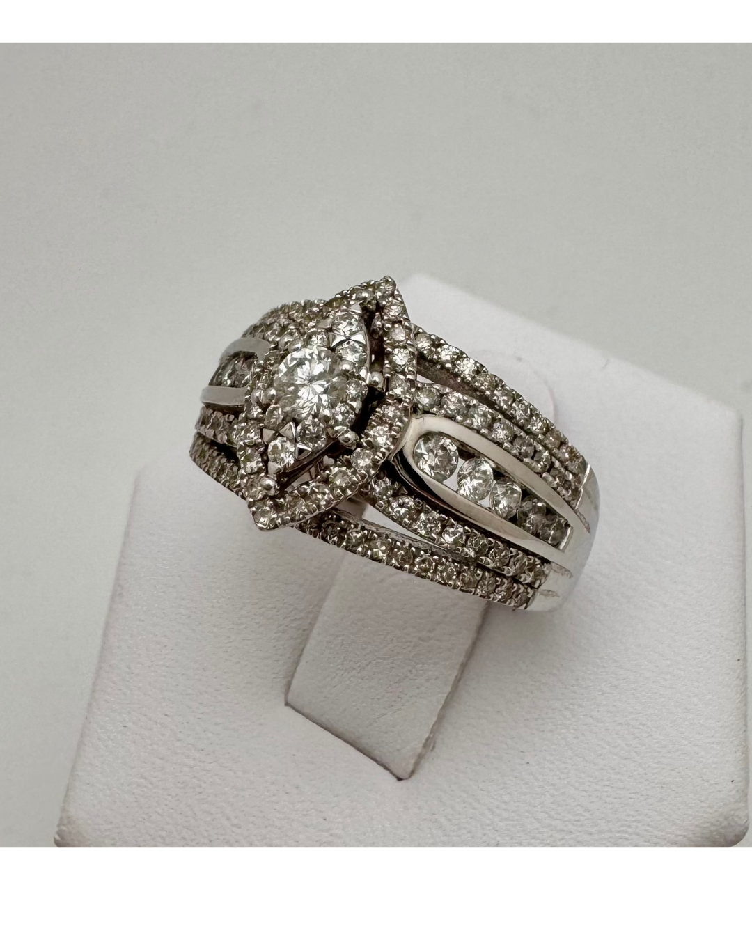 14k White Gold Donna 4.44ct Diamond