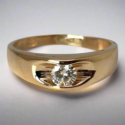 14k Gold Diamond 0.25ct Diamond Engagement / Anniversary / Promise Ring