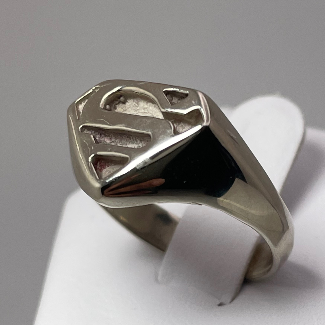 10k White Gold Superman Ring