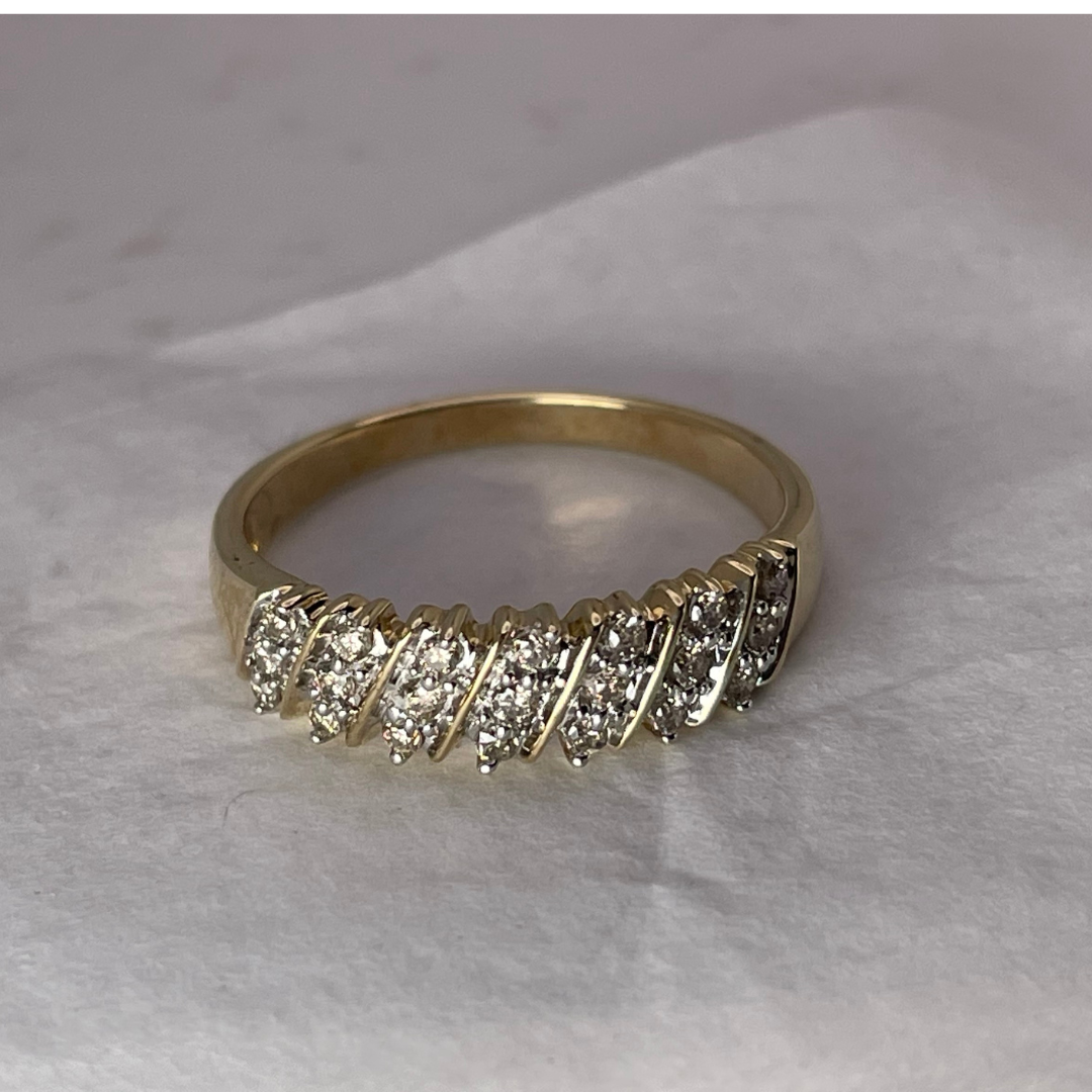 10k Yellow Gold 0.21ct Diamond Ring / Wedding Band
