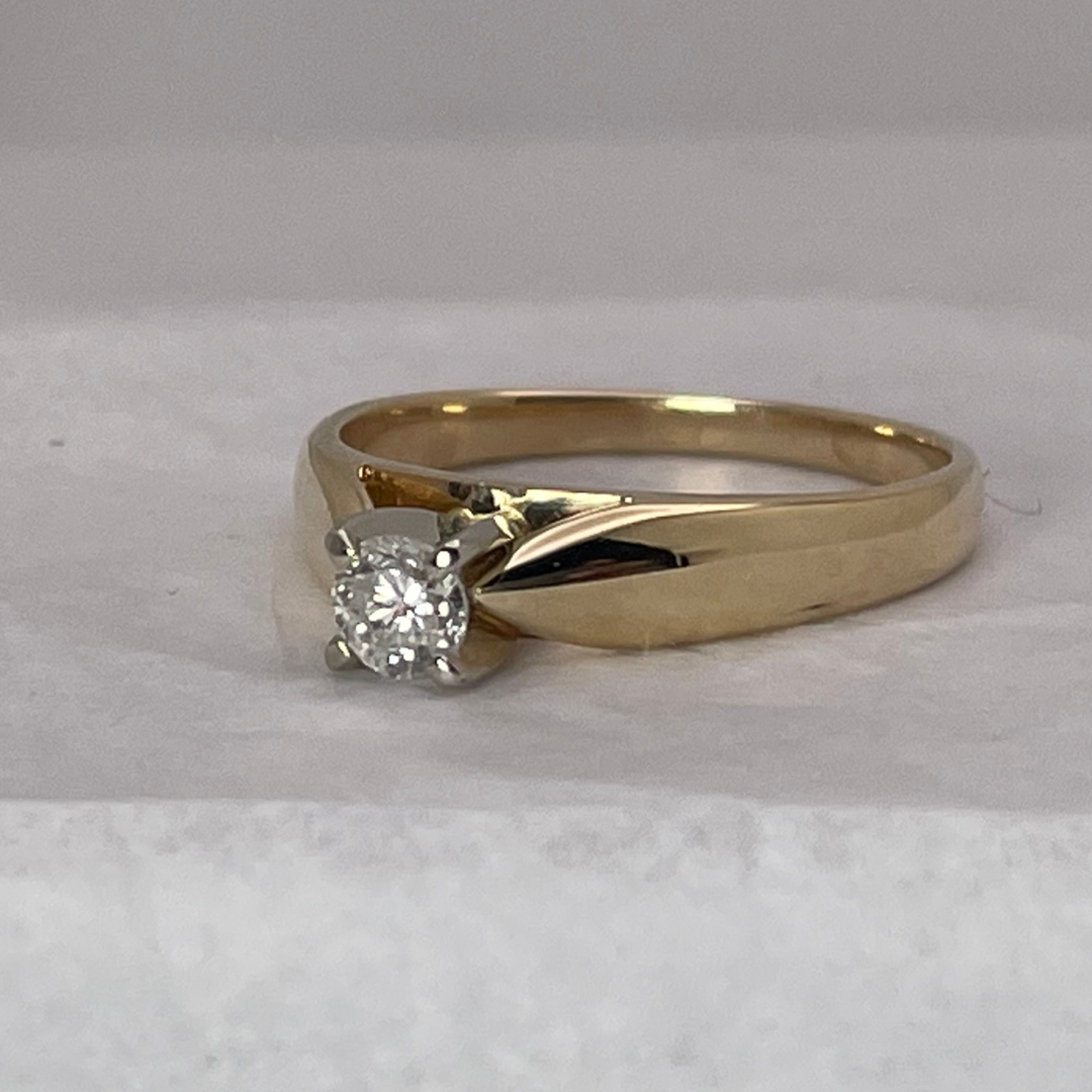 14k Yellow Gold Round Cut 0.23ct Diamond Solitaire Ring