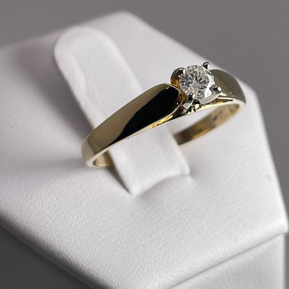14k Yellow Gold Round Cut 0.20ct Diamond Solitaire Ring