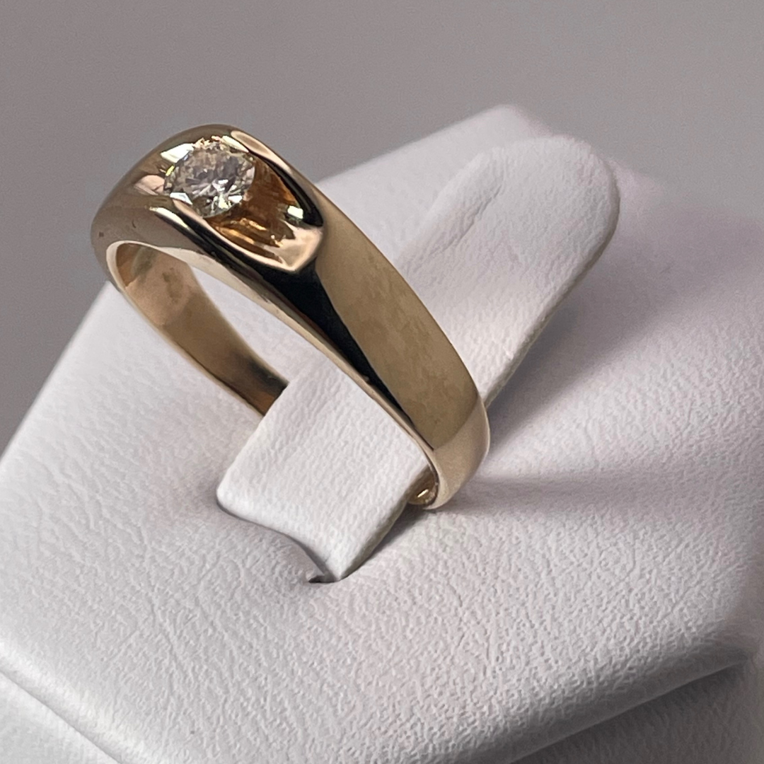 14k Gold Diamond 0.25ct Diamond Engagement / Anniversary / Promise Ring