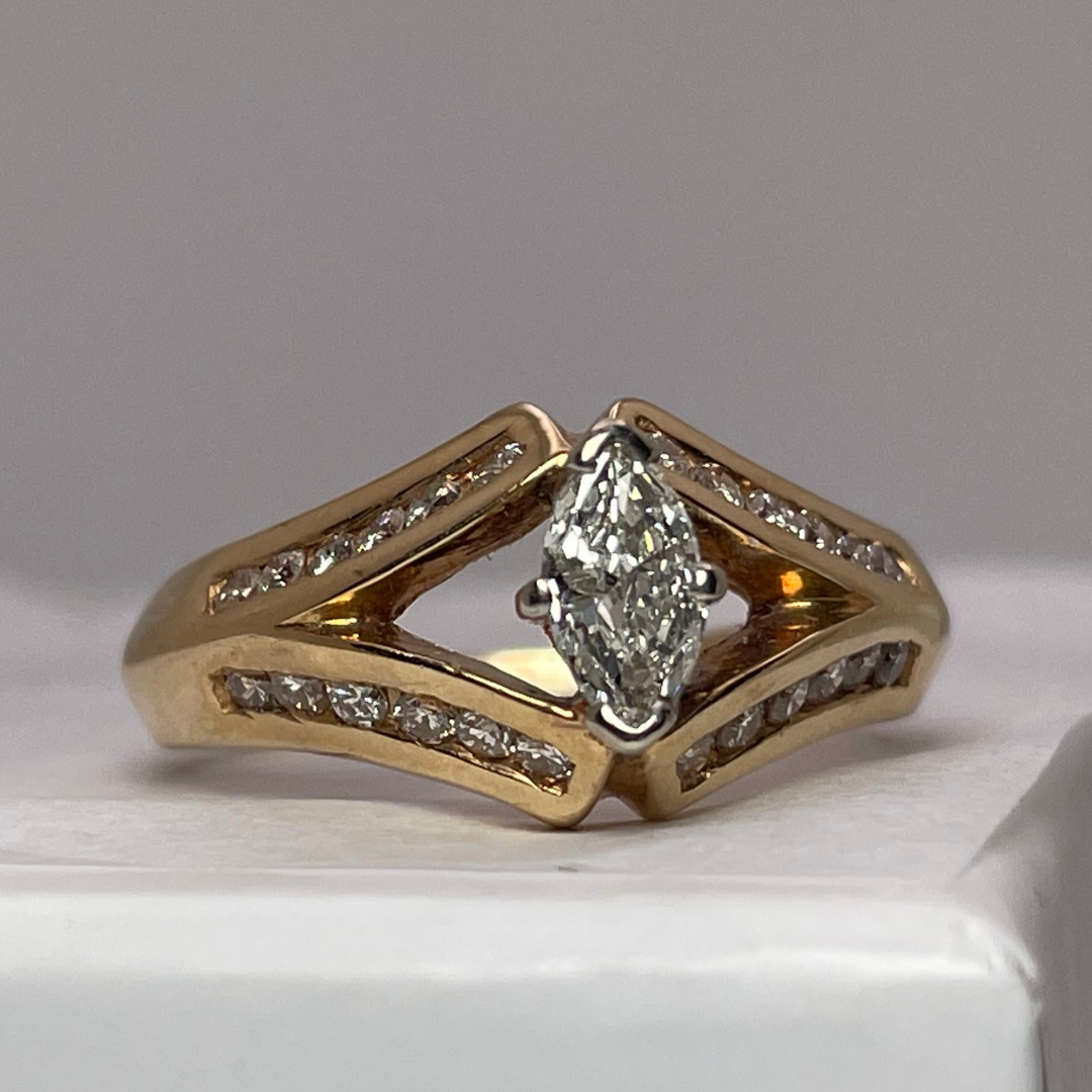 14k Yellow Gold Marquise Cut 0.86ct Diamond Ring