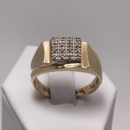 10K Yellow Gold Square Pave 0.16 ct Diamond Ring