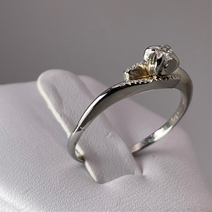 18k White Gold Round Cut 0.08ct Diamond Solitaire with Gold Accents Ring