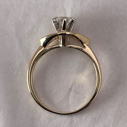 14k Yellow Gold Round Cut 0.29ct Diamond Solitaire Ring