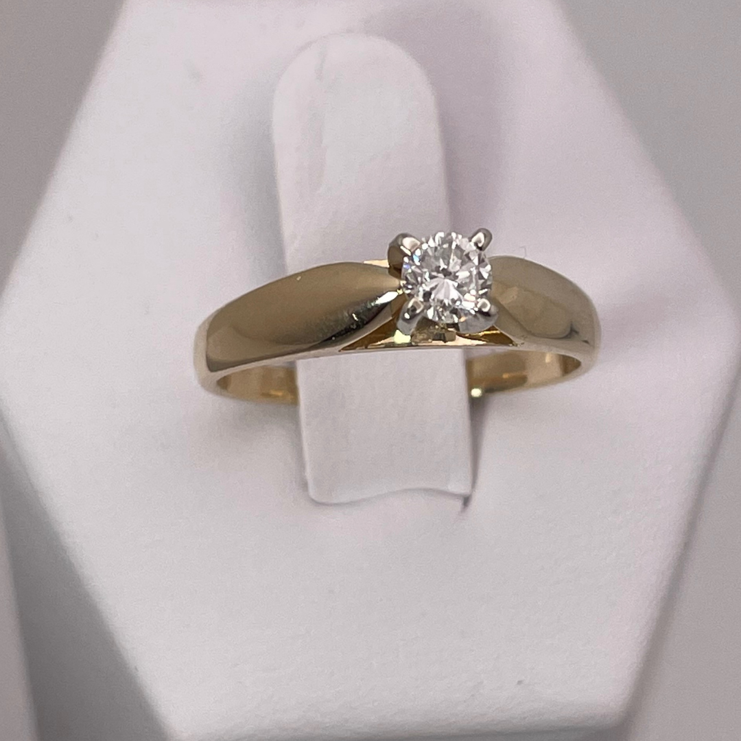 14k Yellow Gold Round Cut 0.23ct Diamond Solitaire Ring