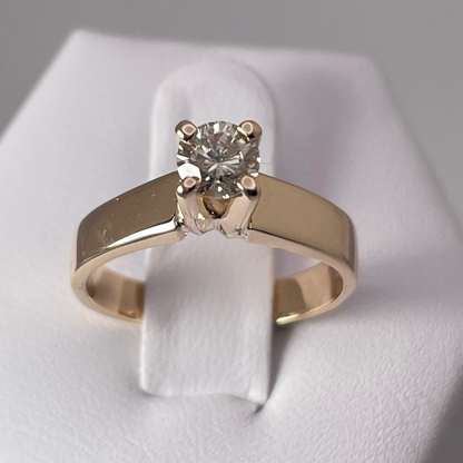 14k Yellow Gold Round Cut 35pt Diamond Solitaire Ring
