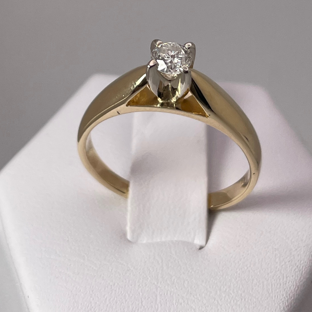 14k Yellow Gold Round Cut 0.23ct Diamond Solitaire Ring